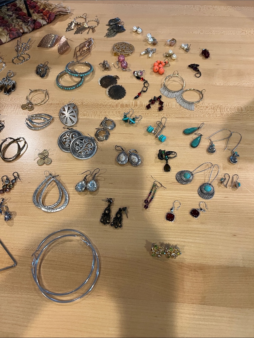 Assorted Women's Earrings